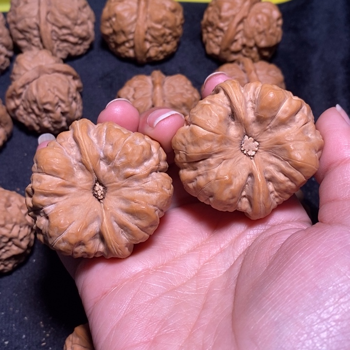 文玩核桃把件六*?蛙蛙43