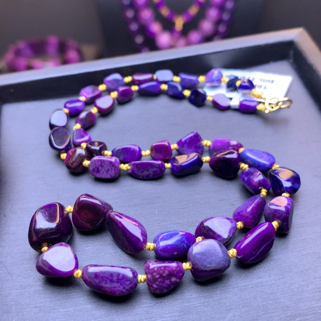 苏纪石（舒俱来）项链18K金镶嵌