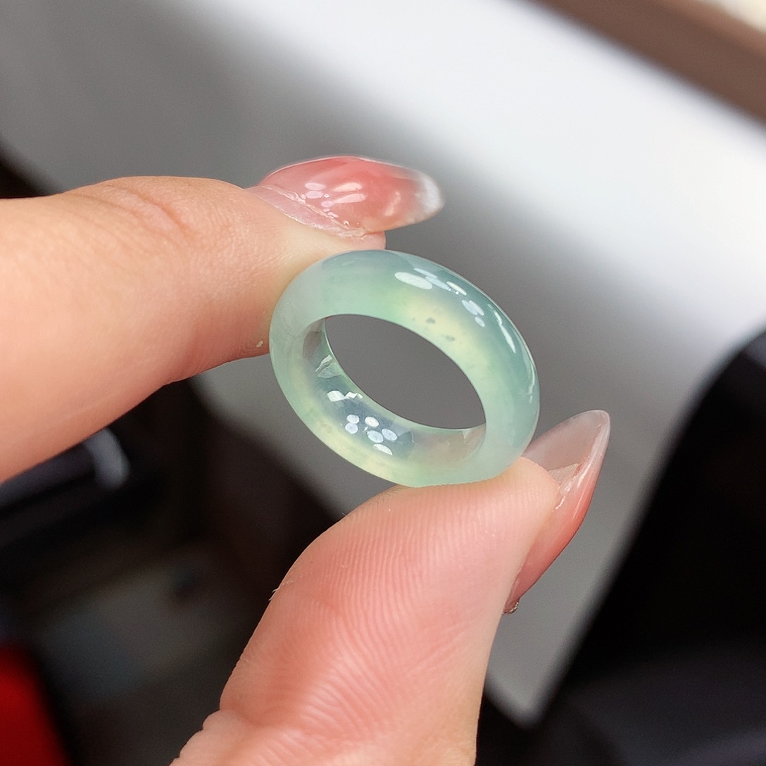 翡翠戒指未镶嵌6.7号