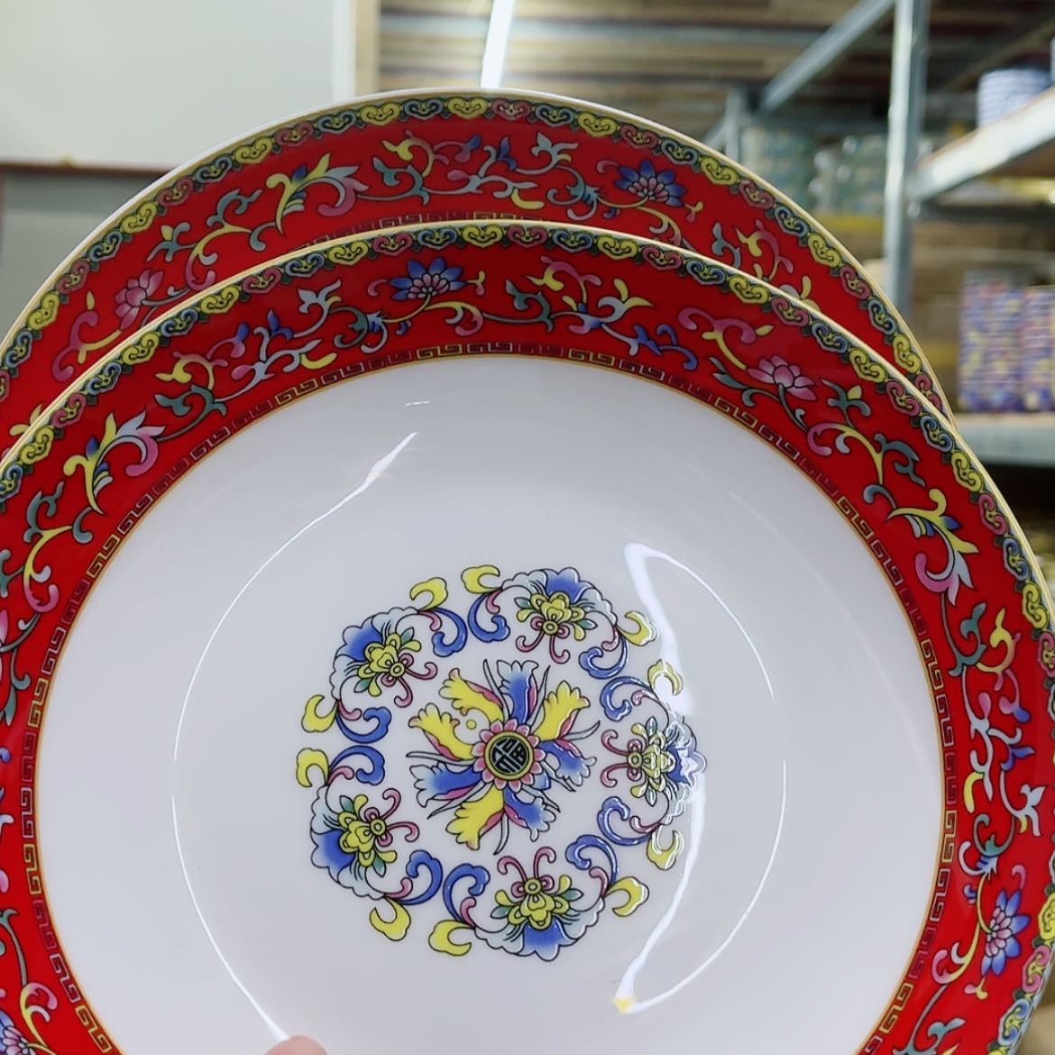 【闪购商品】骨瓷8寸2个………………………………