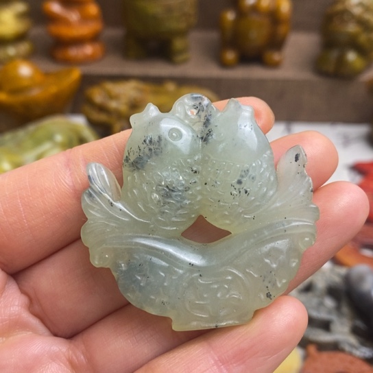 蛇纹石玉未镶嵌颈饰48