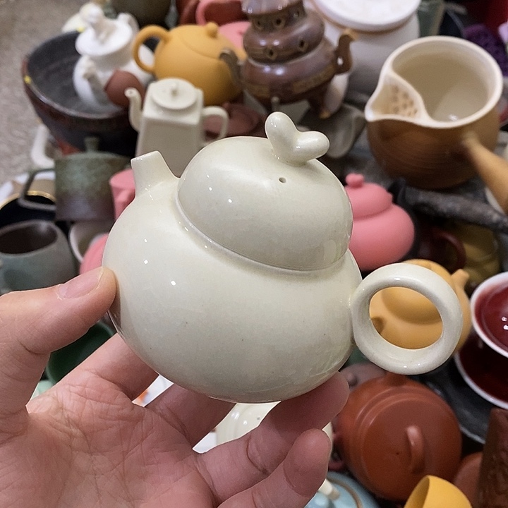 陶瓷艺术品及陶瓷制品