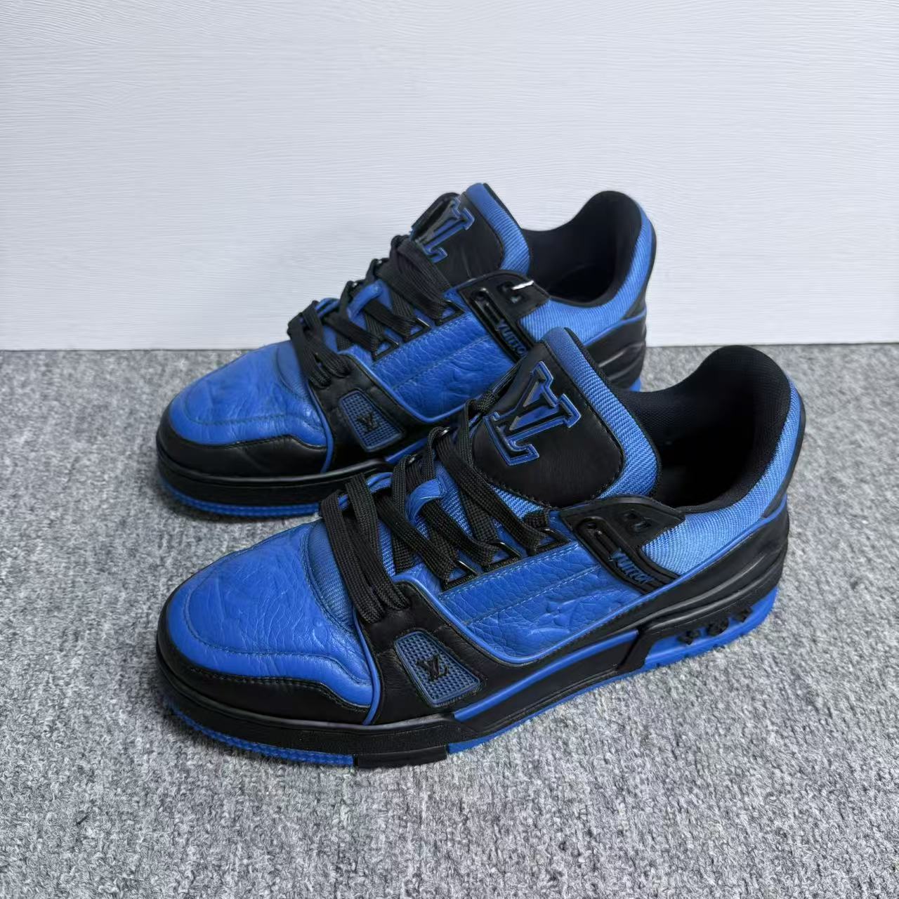 90新 LouisVuitton/路易威登 黑蓝trainer板鞋40.5欧码 ddm2941