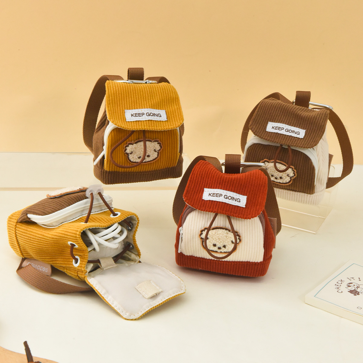 多功能可爱小熊创意背包造型收纳小包耳机钥匙零钱包学生书包挂件