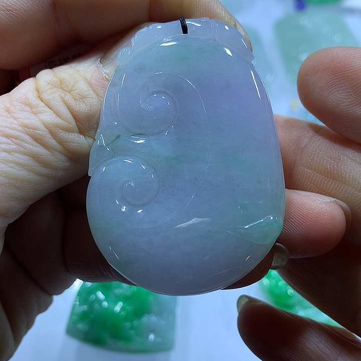 翡翠未镶嵌颈饰天然翡翠A货吊坠