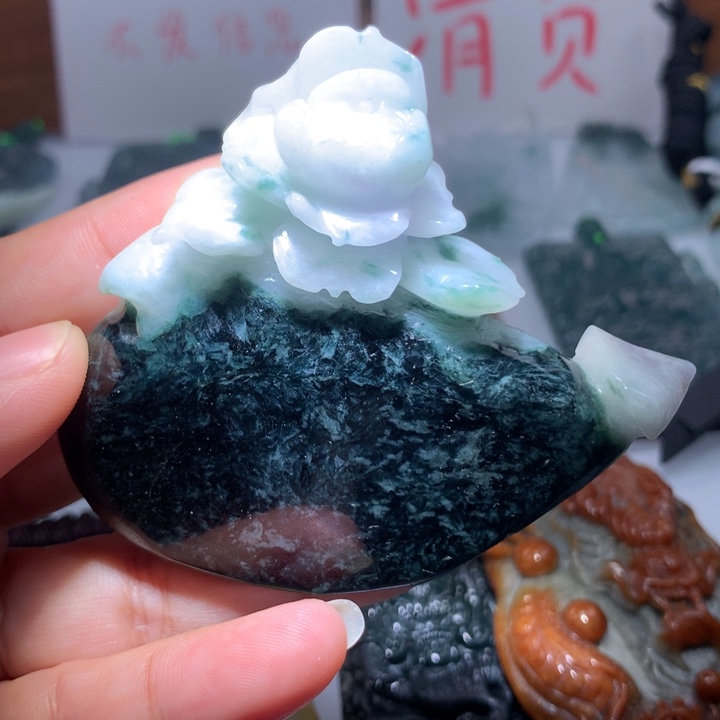 翡翠颈饰未镶嵌保真天然A货翡翠