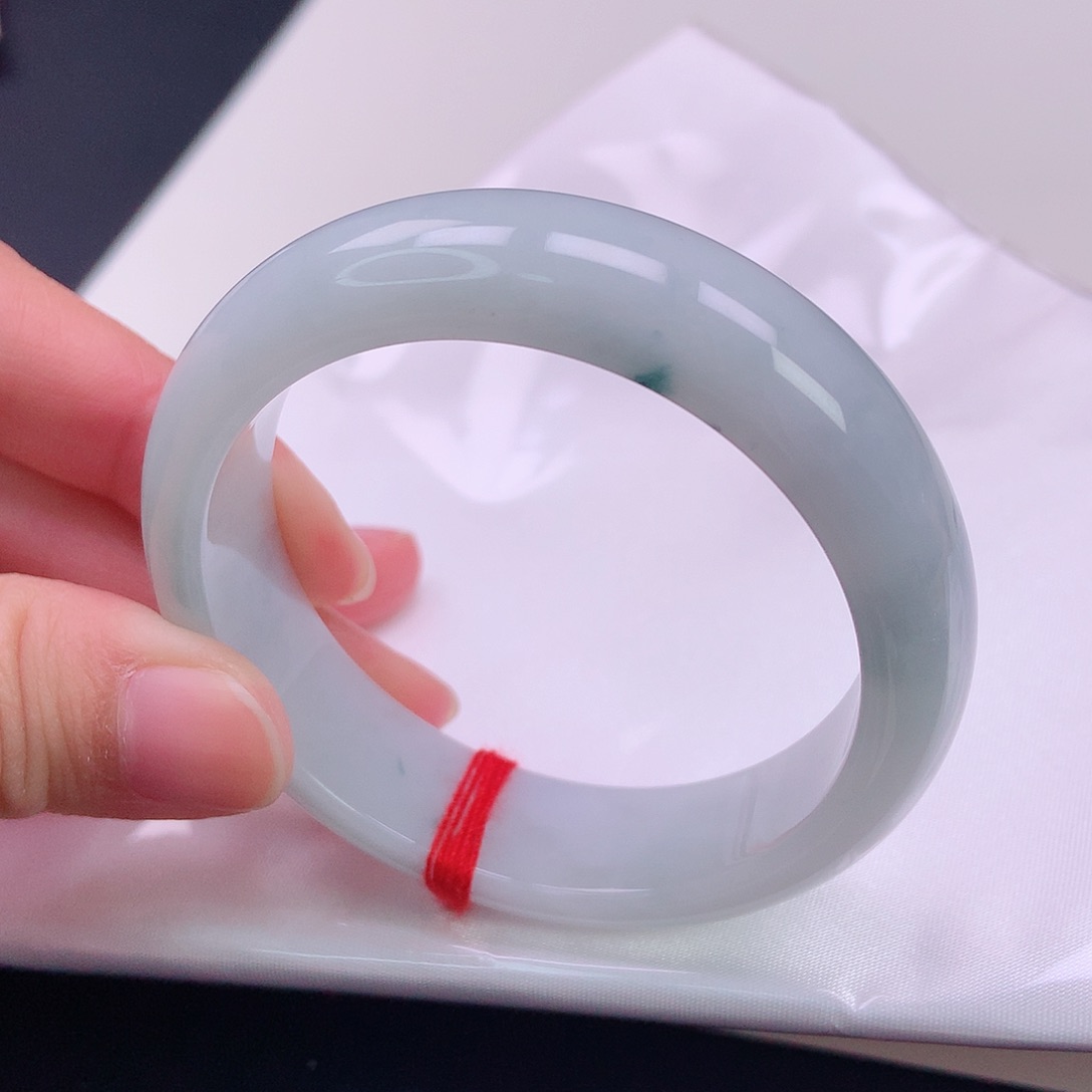 翡翠手镯未镶嵌52正圈