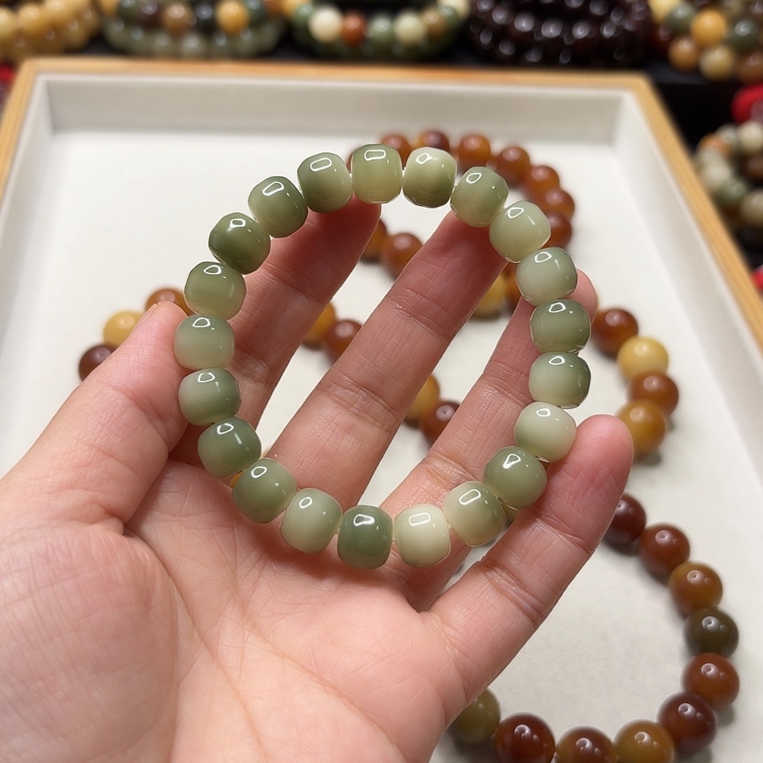 宸****吊坠菩提根/象牙果