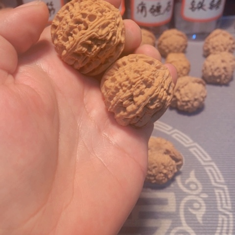 文玩核桃把件原装白狮子39