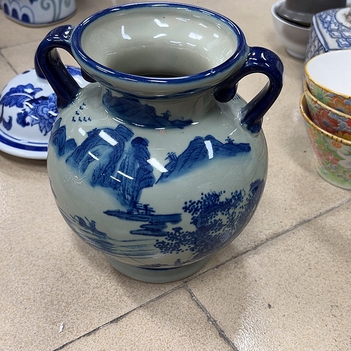 瓷片底有烈微瑕陶瓷。。。。。。。。。。？。。。