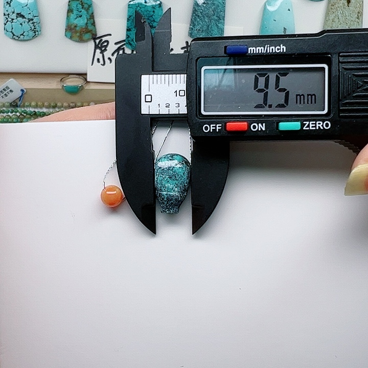 南红玛瑙颈饰未镶嵌简*