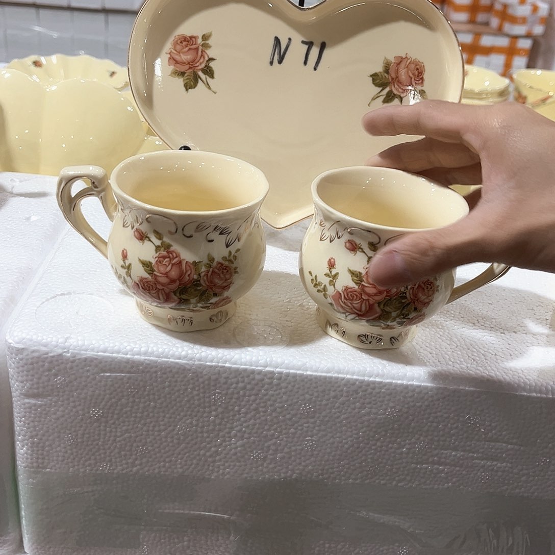 高端陶瓷…………………………52