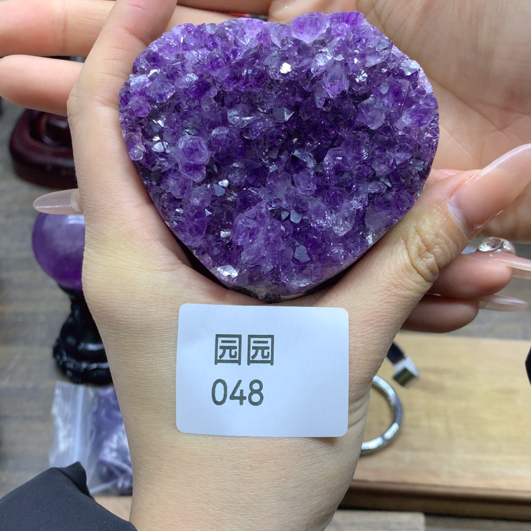 紫晶大型摆件（非配饰）未镶嵌