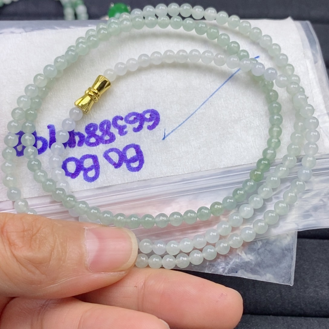 定制翡翠未镶嵌翡翠定制手链