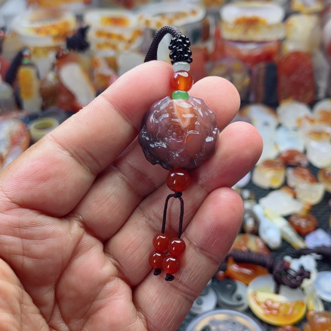 玛瑙/玉髓颈饰未镶嵌