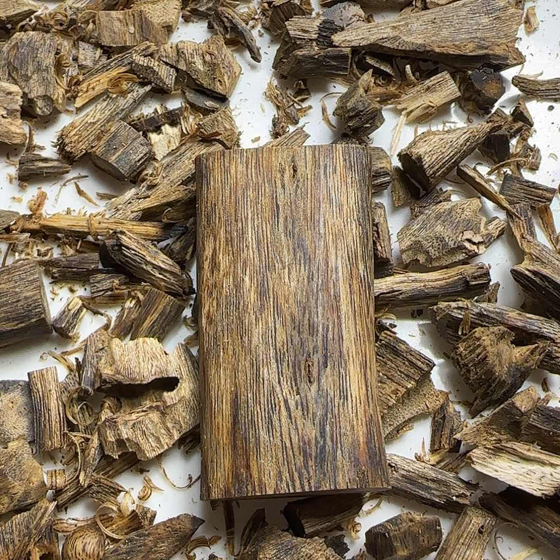 沉香碎屑沉香原汁原味