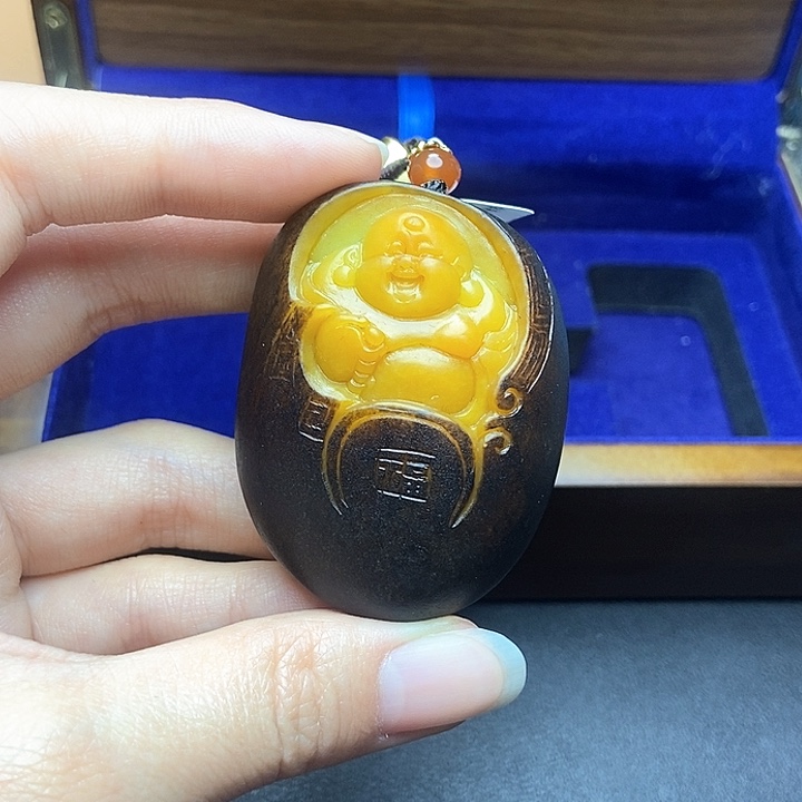 和田玉挂件未镶嵌美**生N