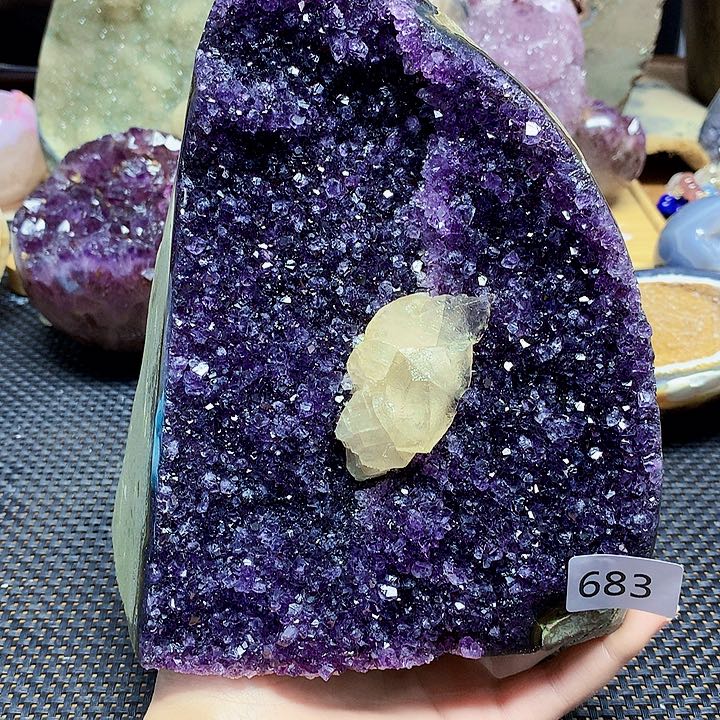 未镶嵌紫晶大型摆件（非配饰）