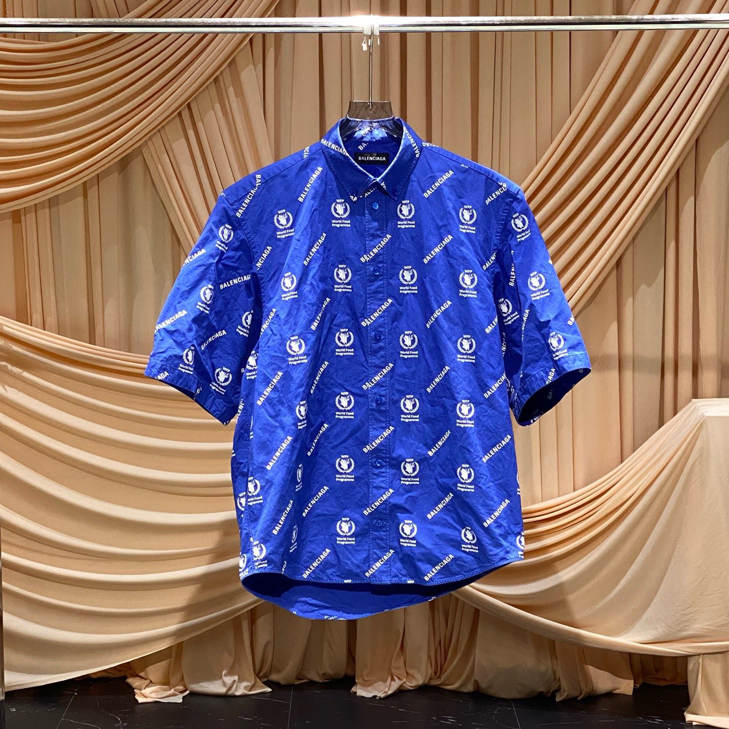 95新 Balenciaga/巴黎世家 慈善麦穗满印短袖衬衫/38码/32259