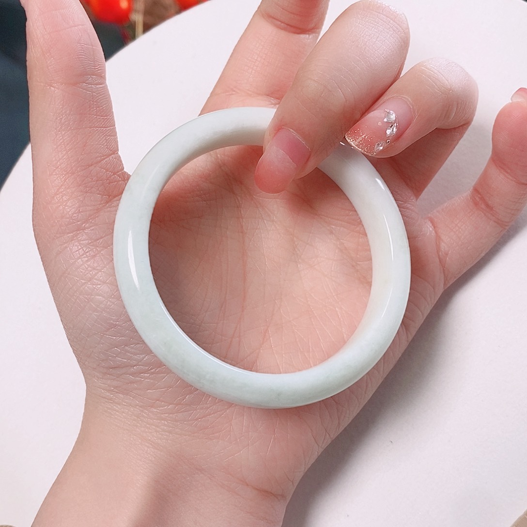 蓝田玉（蛇纹石化大理石玉）手镯未镶嵌