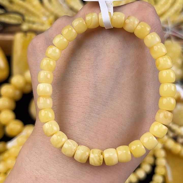 未镶嵌琥珀裸石琥珀