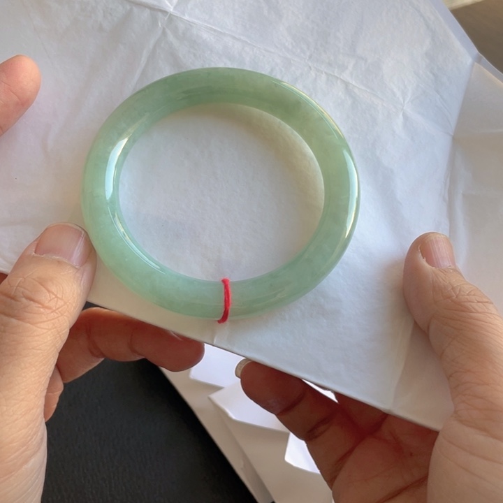 翡翠未镶嵌手镯翡翠手镯