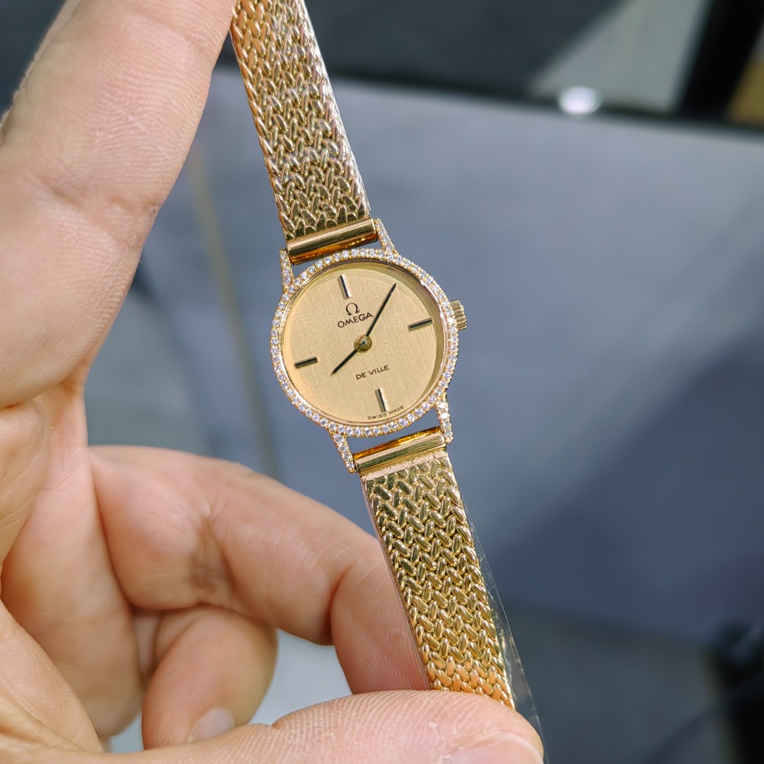 95新 Omega/欧米茄 手动机械后钻20mm/公价32999/w13306