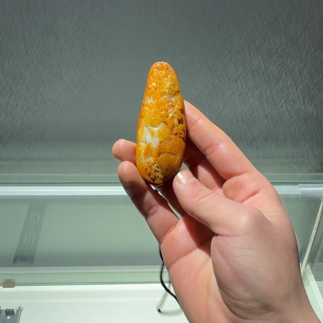 和田玉（糖玉）未镶嵌颈饰