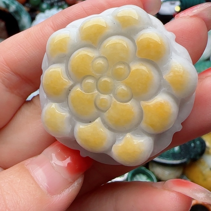 翡翠颈饰未镶嵌天然A货100