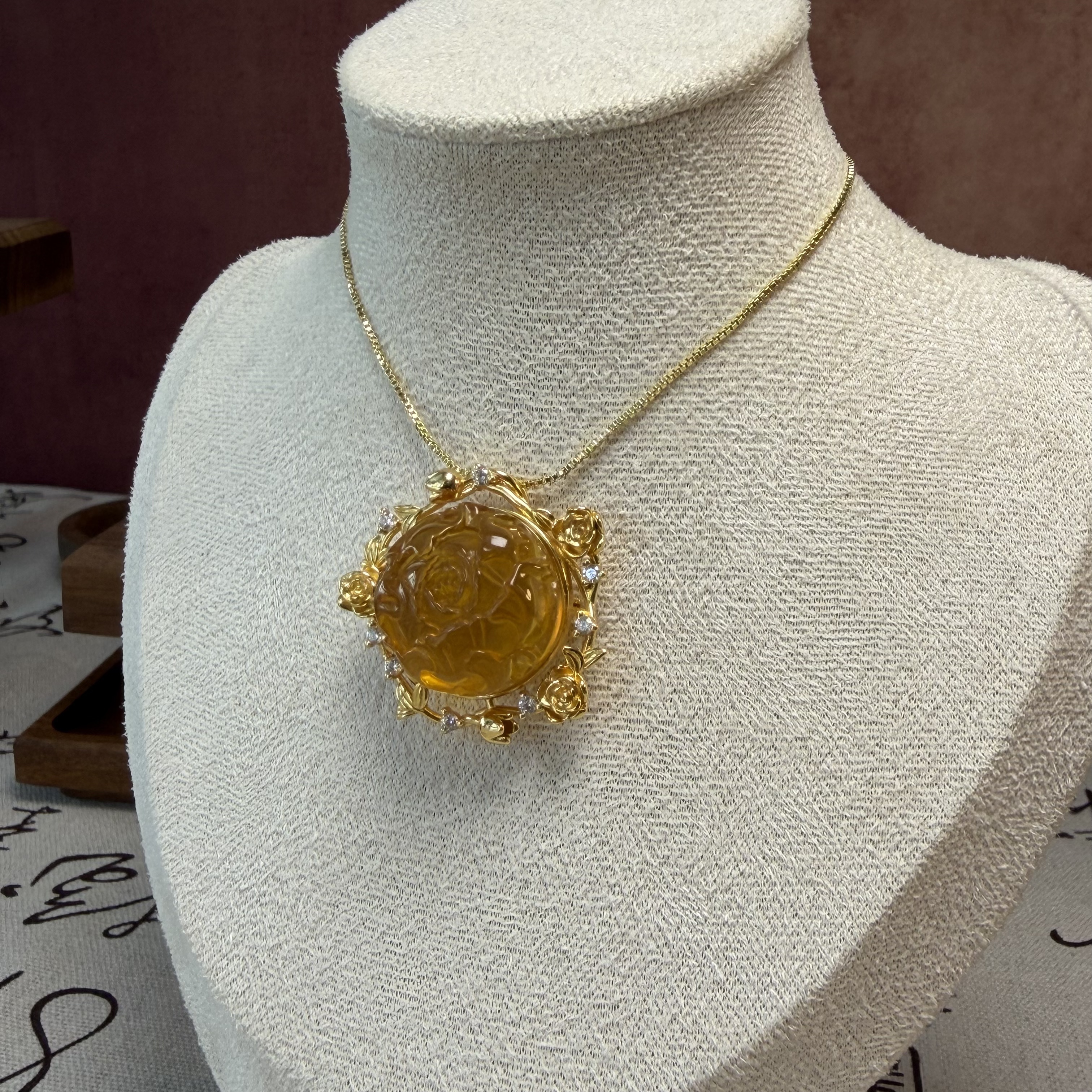 【Y】BZ042512琥珀缅珀牡丹花吊坠胸针