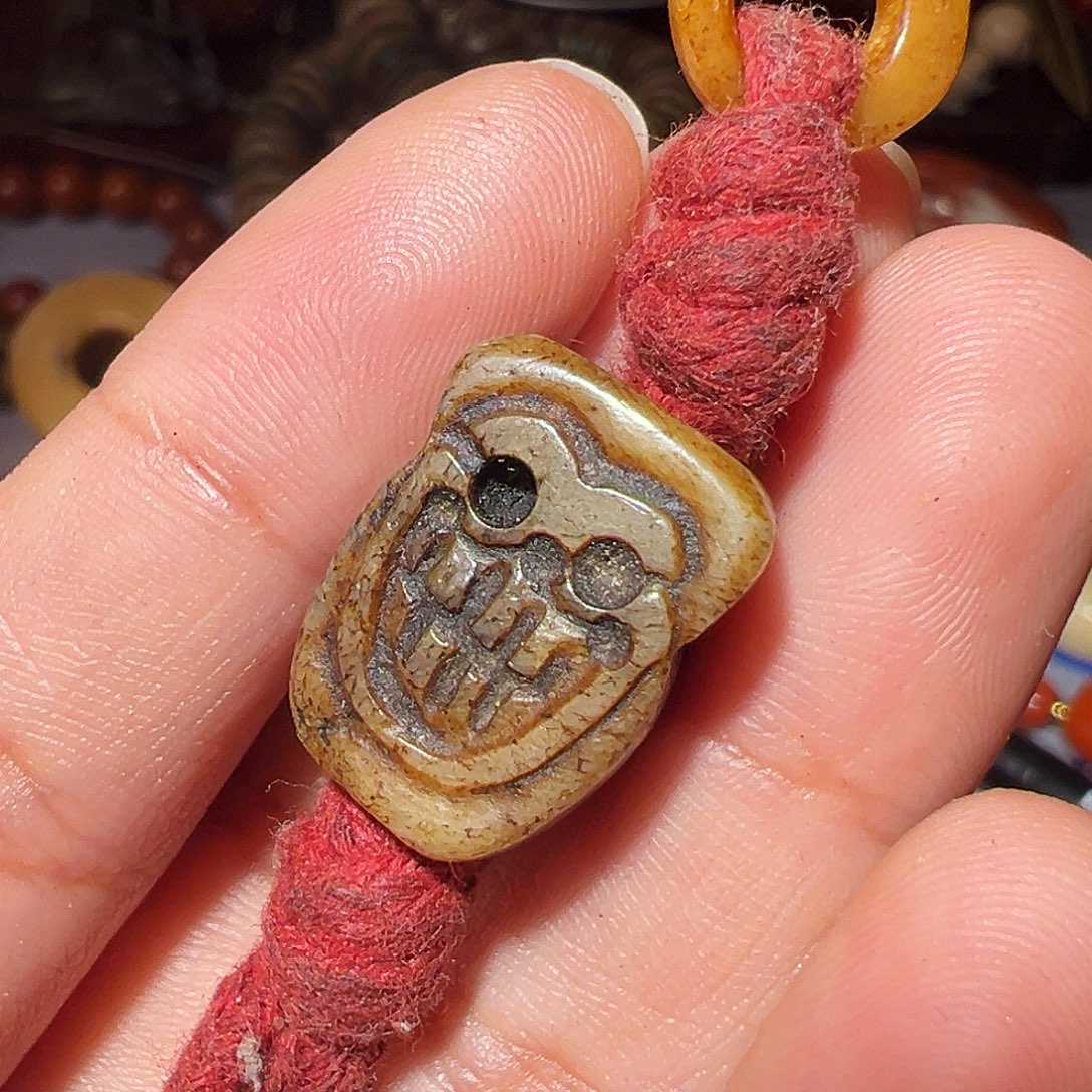 重***哥非洲紫檀（红花梨）