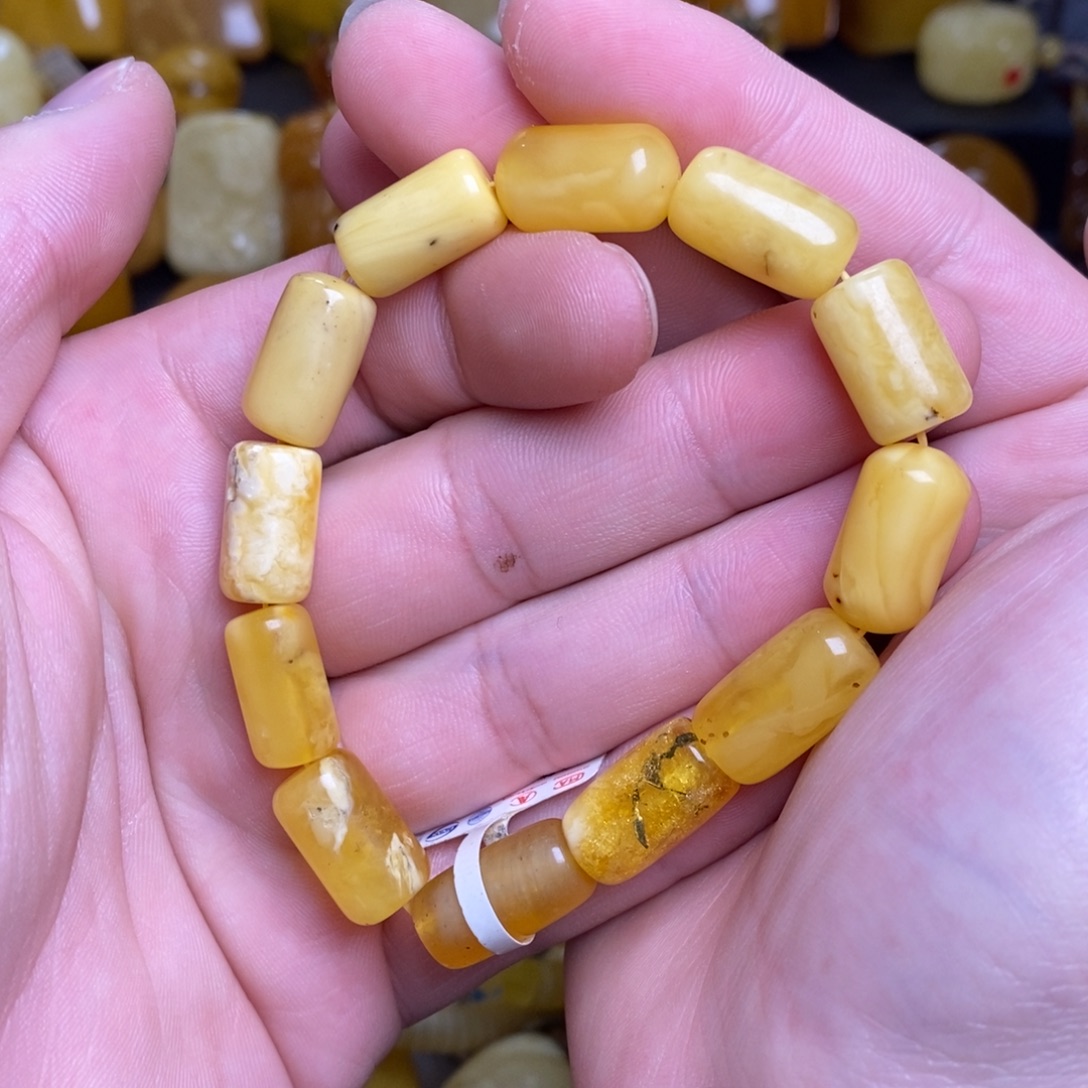 琥珀未镶嵌裸石蜜蜡