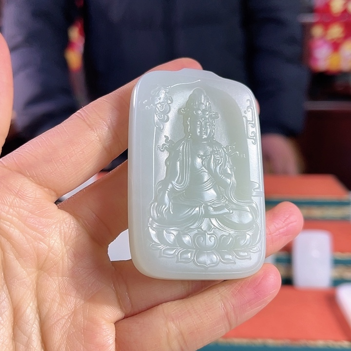 和田玉吊坠未镶嵌