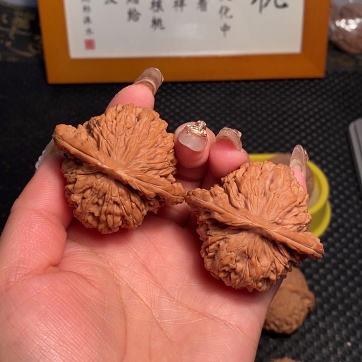 文玩核桃把件49四座楼