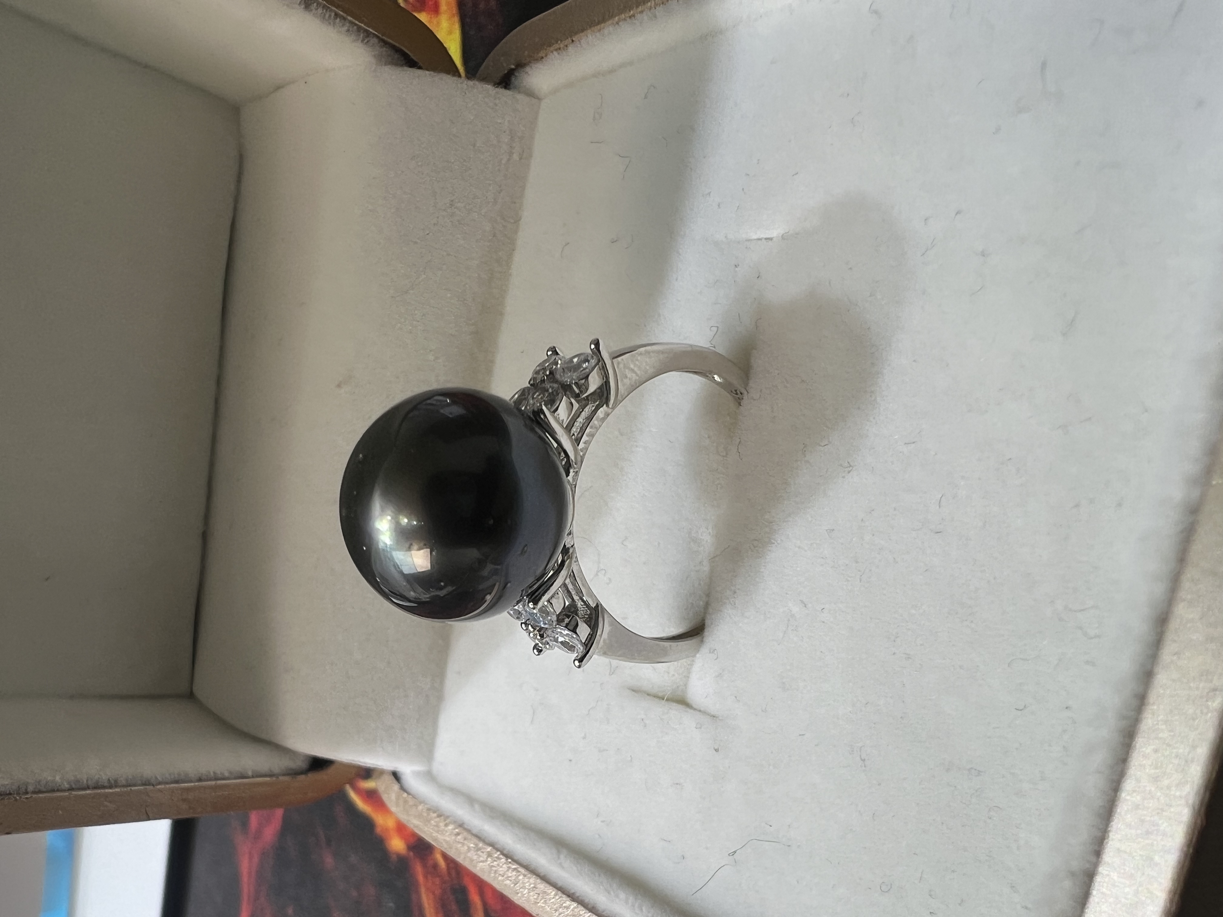 大溪地黑珍珠戒指12 - 13mm正圆镜面光时尚四叶草款925银托镶嵌