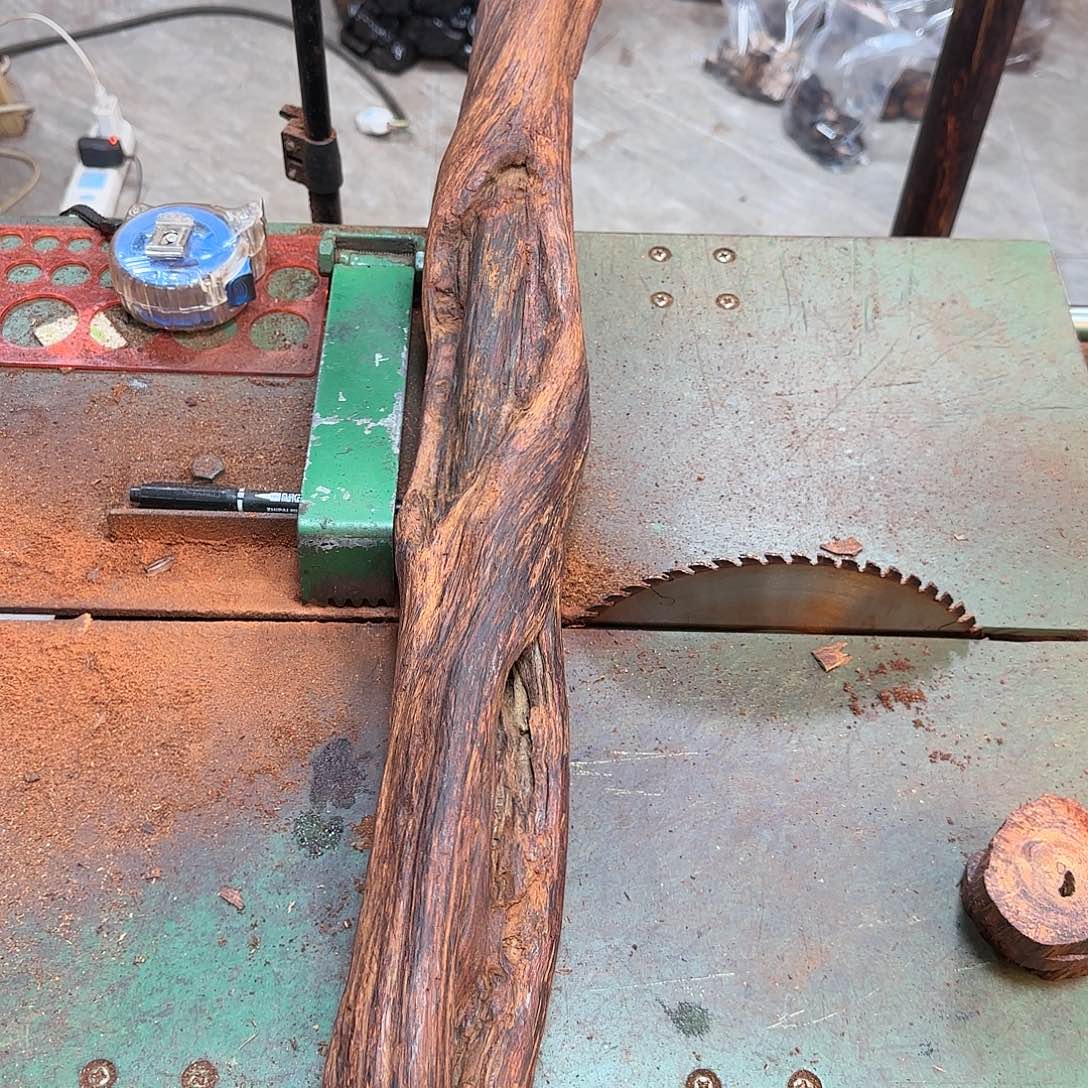 木咪***妈降真香定制原木