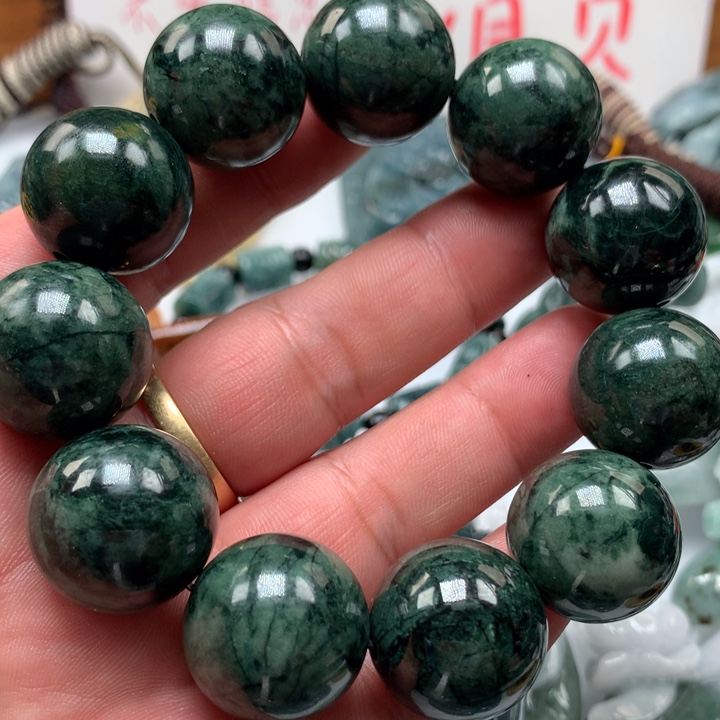 翡翠颈饰未镶嵌保真天然a货翡翠