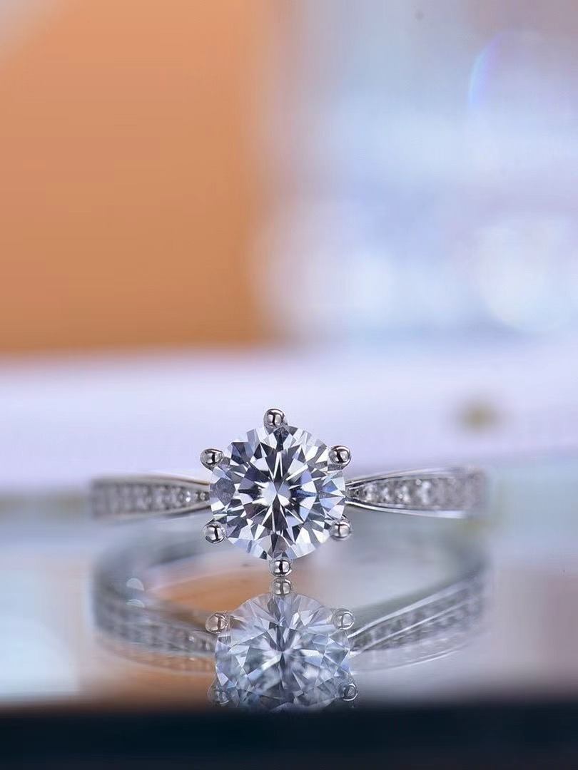 【南非库利南】 0.3CT周家小蛮腰女戒