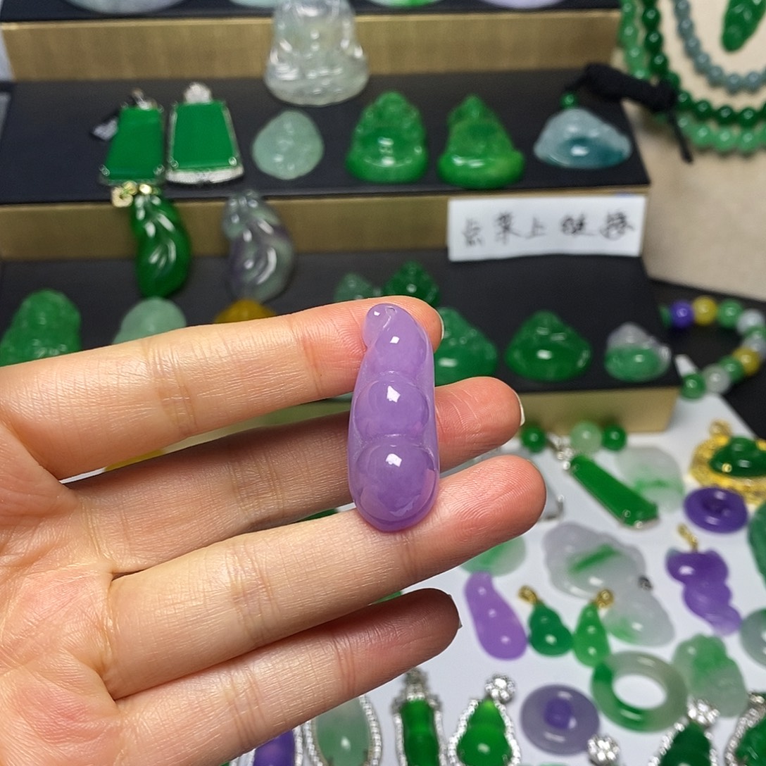 翡翠未镶嵌颈饰翡翠吊坠未镶嵌非a4