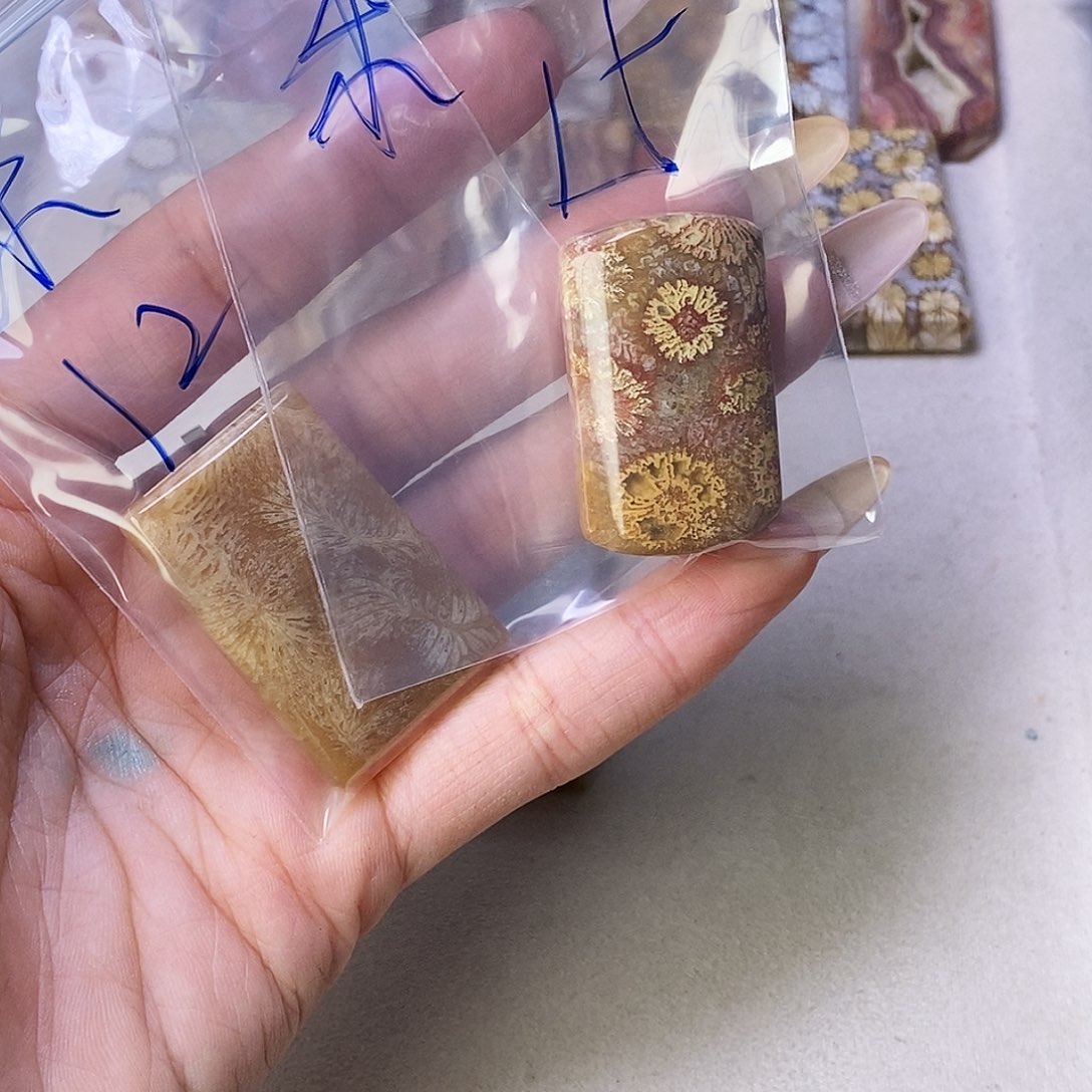 查罗石合金颈饰乐*莹
