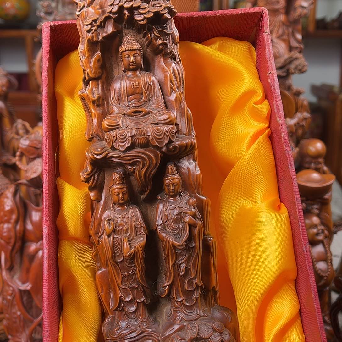 黄杨木黄杨木雕刻高度23厘米