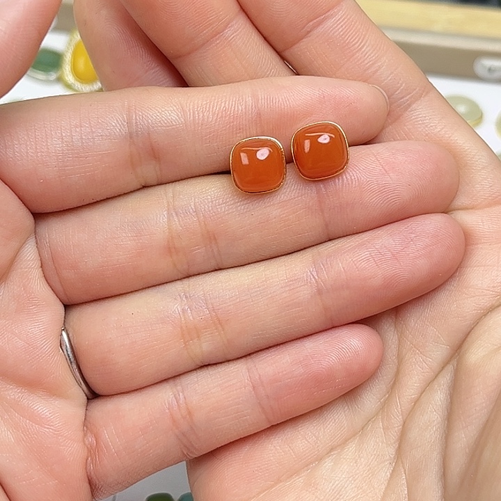 ****ᐝ南红玛瑙银S925镶嵌耳饰
