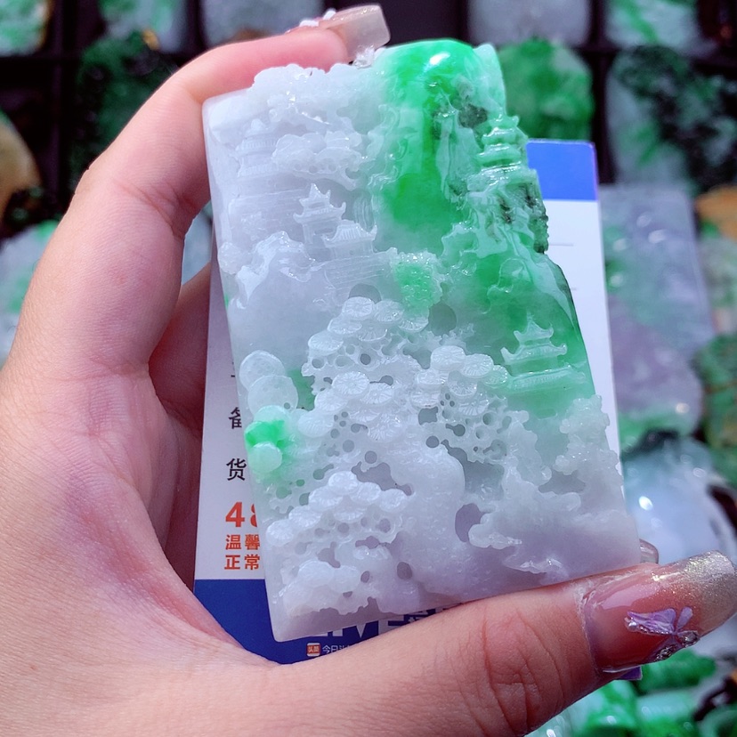 【闪购商品】翡翠颈饰未镶嵌挂件