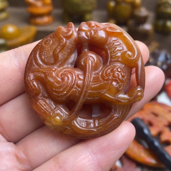 蛇纹石玉未镶嵌颈饰138