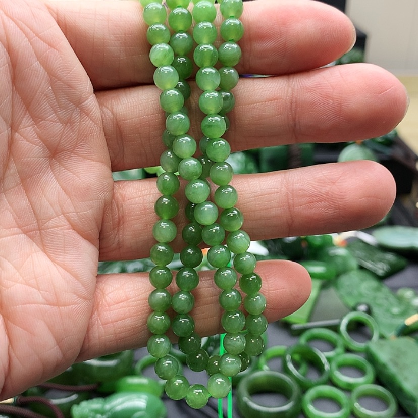 【闪购商品】和田玉（碧玉）颈饰未镶嵌