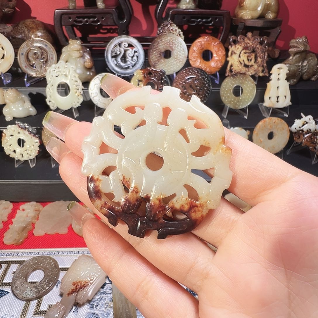 和田玉未镶嵌挂件