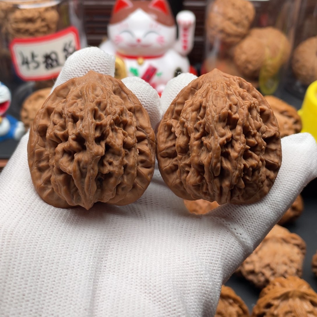 文玩核桃把件虎头42开播