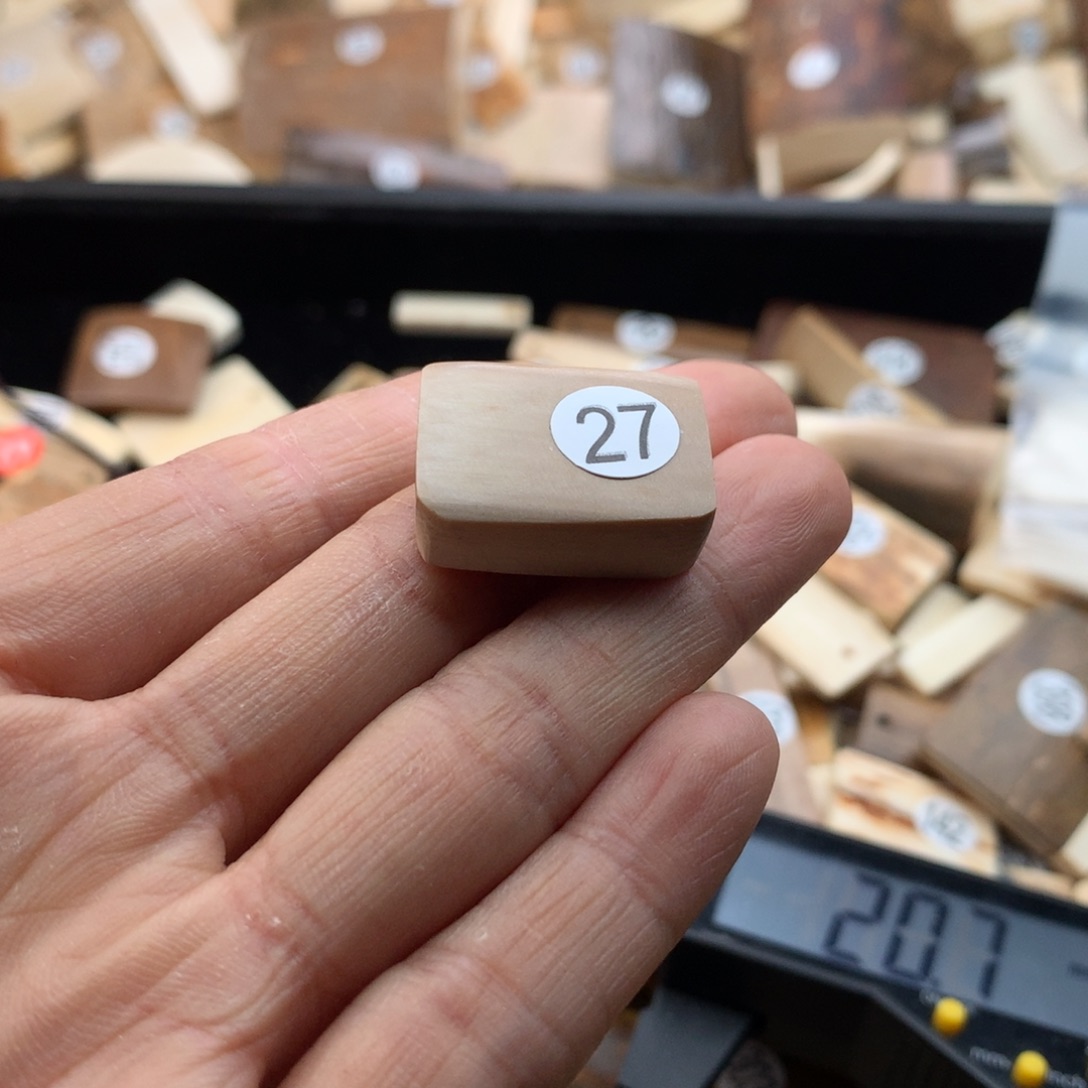 泥塑不打孔联系客服