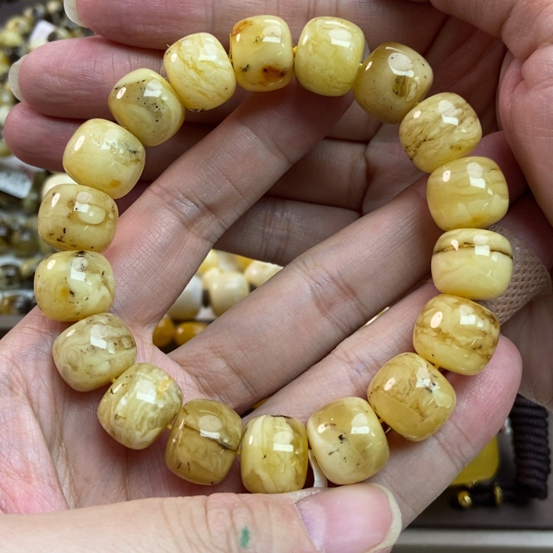 琥珀珠宝奇石未镶嵌83