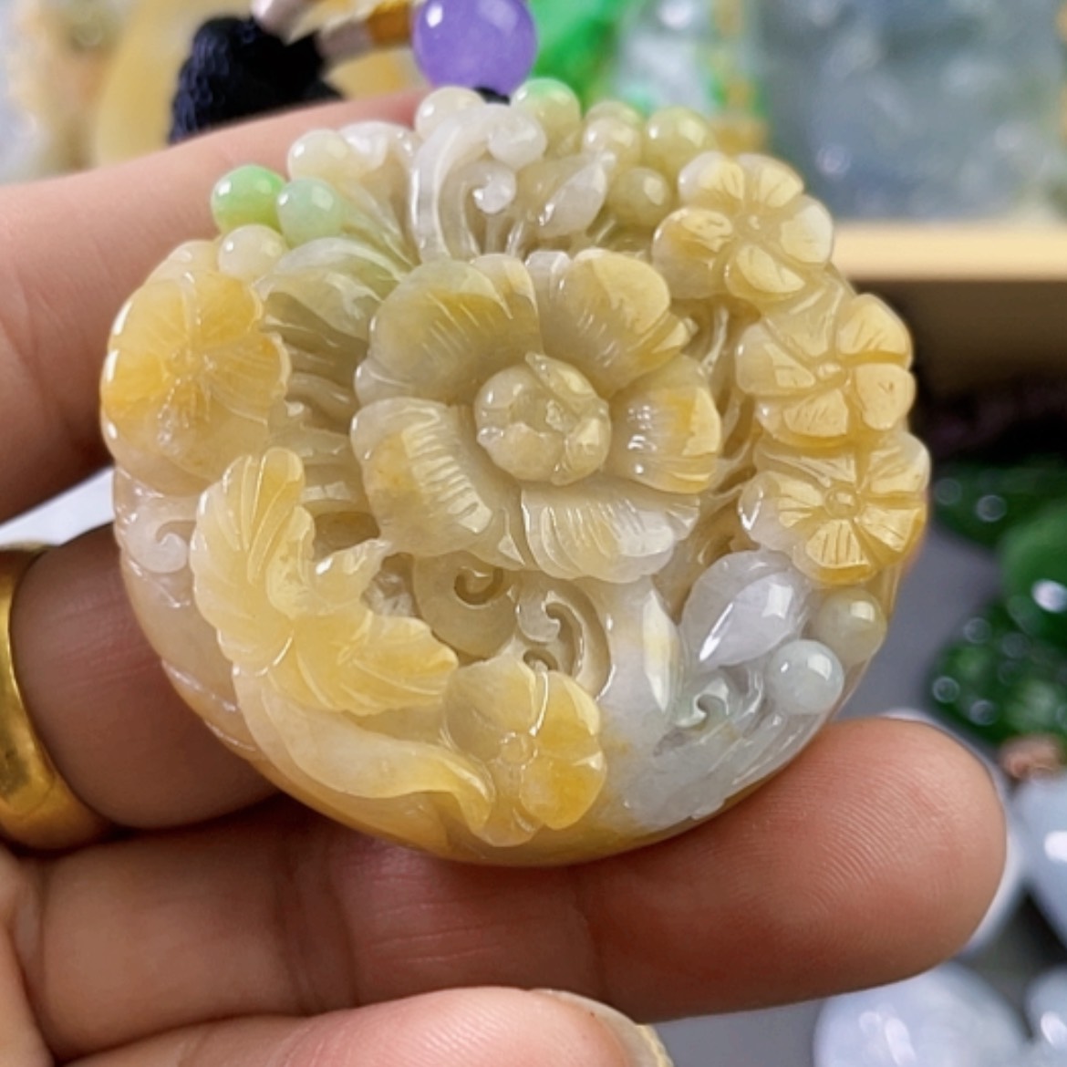 【闪购商品】翡翠未镶嵌颈饰天然翡翠吊坠
